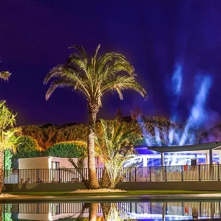Maison Avec Piscine Chauffee De Paques A La Toussaint Acces Animation & Parc Aquatique De Juin A Fin Septembre Feriehus