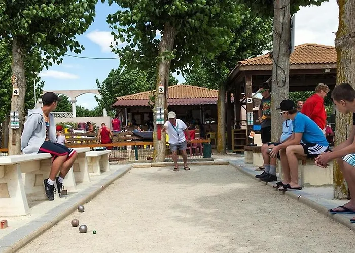 Maison Avec Piscine Chauffee De Paques A La Toussaint Acces Animation & Parc Aquatique De Juin A Fin Septembre Nyaraló Portiragnes