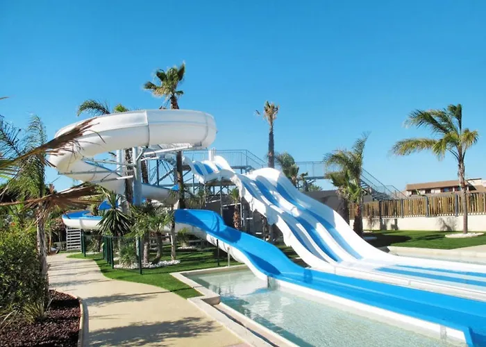 Maison Avec Piscine Chauffee De Paques A La Toussaint Acces Animation & Parc Aquatique De Juin A Fin Septembre